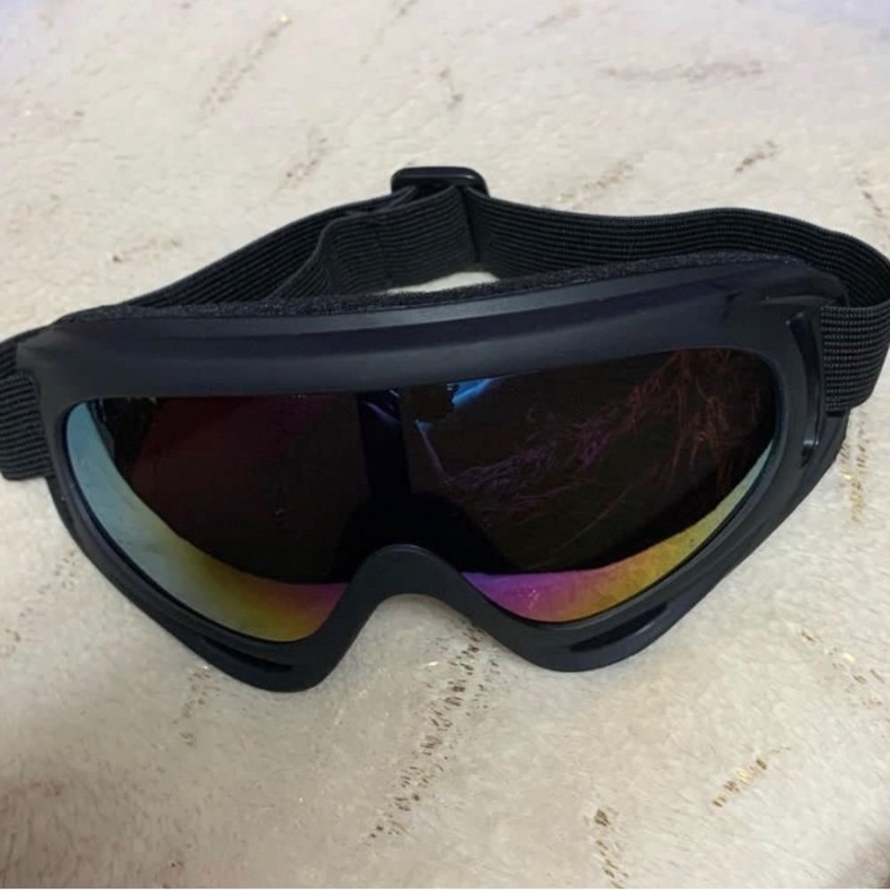 Brand New bike, ski, motorcycle, snowboarding goggles - multicolor lense